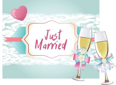 Düğün pastası ve gözlük.