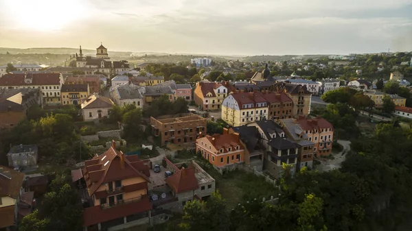 Aerial view above an old town at sunset in Kamenets-Podolsky. — Stock Photo, Image