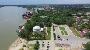 Tuna Nehri yakınlarındaki İzmail Park Müzesi 