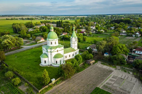 Greek Orthodox Church, religious, building XVIII century. Three Saints Church in Lemeshi, Chernigiv region, Ukraine aerial view. — Stock Photo, Image