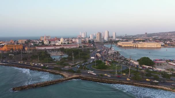 Soirée à Cartagena en Colombie vue aérienne. — Video