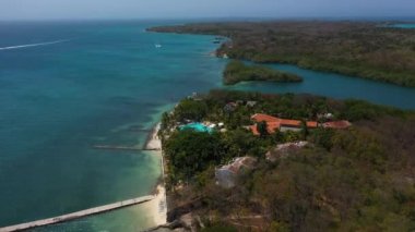Isla Grande Rosario Takımadaları tatil köyleri, Kolombiya hava manzaralı.