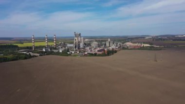 Ukrayna hava görüşünde büyük beton karıştırma tesisi