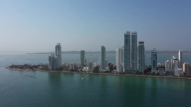 Cartagena Kolombiya hava görüşündeki Bocagrande modern sıkıntısı. — Stok video