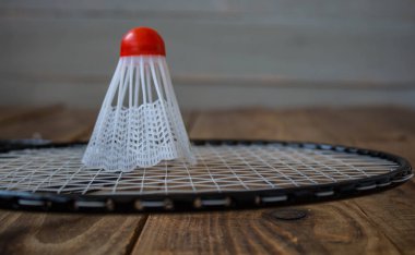 badminton roket ve oyun badminton için