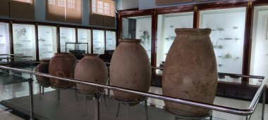 Taxila, Pakistan, 11 Eylül 2025 Gandhara uygarlığından kalma antik Budist nesneler Takila Pakistan 'da keşfedildi günlük yaşamı ve mirası yansıtan.