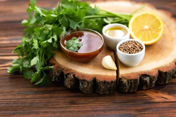 Ingredients Homemade Sweet Sour Sauce Lemon Honey Herbs Wooden Background — Stock Photo, Image