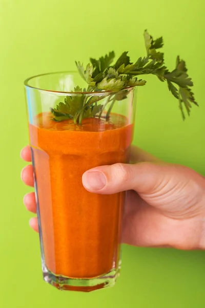 Verse Pompoen Appel Smoothie Tumbler Met Takje Peterselie Helder Groene — Stockfoto