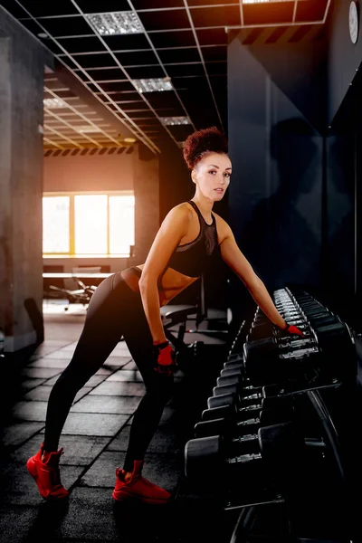 Attractive Fitness Woman Black Sportswear Top Leggins Perfect Body Posing — Stock Fotó