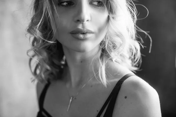 Close Monochrome Portrait Curly Blond Charming Woman — Stock Photo, Image