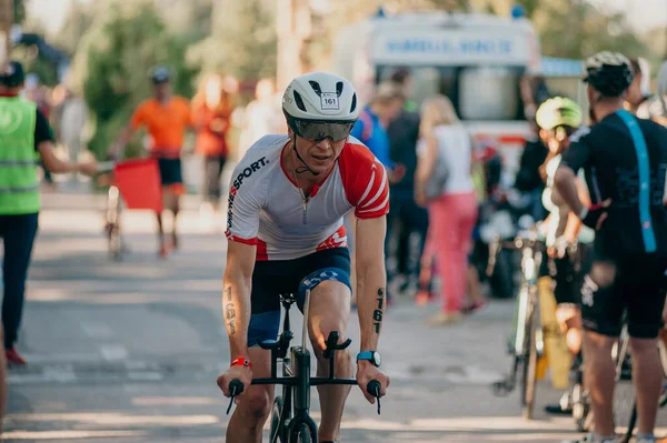 Kharkiv Ukrajna 2019 Augusztus Kerékpáros Verseny Triatlon Lovaglás Nagy Sebességgel — Stock Fotó