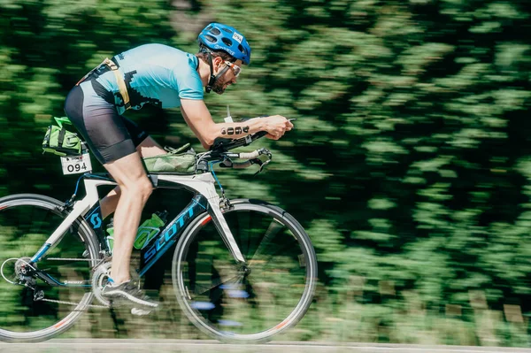 Kharkiv Ukraine Août 2019 Compétition Cycliste Triathlète Grande Vitesse Dans — Photo