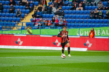 Kharkiv, Ukrayna - 13 Nisan 2019: Manor Solomon, Shakhtar 'ın orta saha oyuncusu Zorya Luhansk maçında