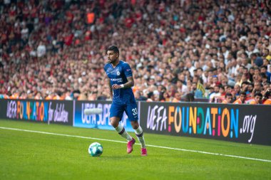 İstanbul, Türkiye - 14 Ağustos 2019: Vodafone Arena 'da Liverpool ile Chelsea arasında oynanan UEFA Süper Kupa Finalleri sırasında Emerson