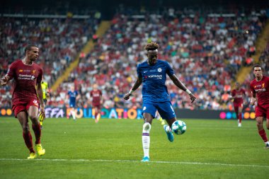 İstanbul, Türkiye - 14 Ağustos 2019: UEFA Süper Kupa Finalleri sırasında Tammy Abraham Liverpool FC 'ye karşı