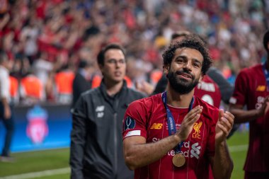 İstanbul, Türkiye - 14 Ağustos 2019: Vodafone Park 'ta Liverpool ile Chelsea arasında oynanan UEFA Süper Kupa karşılaşmasının sonunda Liverpool' un Muhammed Salah forveti.