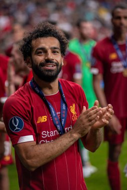 İstanbul, Türkiye - 14 Ağustos 2019: Vodafone Park 'ta Liverpool ile Chelsea arasında oynanan UEFA Süper Kupa karşılaşmasının sonunda Liverpool' un Muhammed Salah forveti.