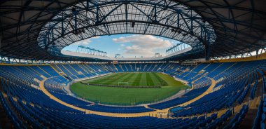 KHARKIV, UKRAINE - 24 Haziran 2020: Metallist-1925 - Metalurg maçından önce Metalist Stadyumu