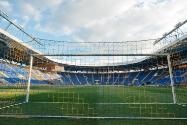 KHARKIV, UKRAINE - 24 Haziran 2020: Metallist-1925 - Metalurg maçından önce Metalist Stadyumu