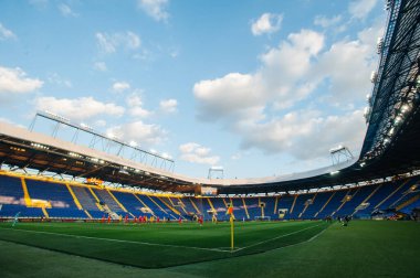 KHARKIV, UKRAINE - 24 Haziran 2020: Metallist-1925 - Metalurg maçından önce Metalist Stadyumu