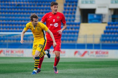 Kharkiv, Ukrayna - 24 Haziran 2020: Ukrayna PFL Metallist-1925 - Metalurg futbol karşılaşması 