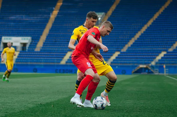 Kharkiv, Ukrayna - 24 Haziran 2020: Ukrayna PFL Metallist-1925 - Metalurg futbol karşılaşması 