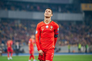 Kyiv, Ukrayna - 14 Ekim 2019: Cristiano Ronaldo EURO 2020 eleme maçı sırasında.