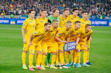 Kyiv, Ukrayna - 14 Ekim 2019: EURO 2020 Ukrayna - Portekiz maçı. Ukrayna takım fotoğrafı
