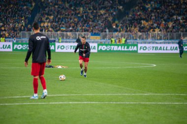 Kyiv, Ukrayna - 14 Ekim 2019: EURO 2020 eleme maçından önce en iyi futbolcu Cristiano Ronaldo.