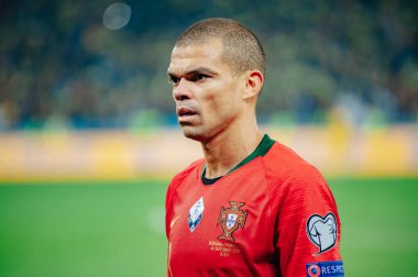 Kyiv, Ukrayna - 14 Ekim 2019: Ukrayna Olimpiyat Stadyumu 'nda oynanan karşılaşmadan sonra Portekiz milli takımının defans oyuncusu Pepe' nin portresi