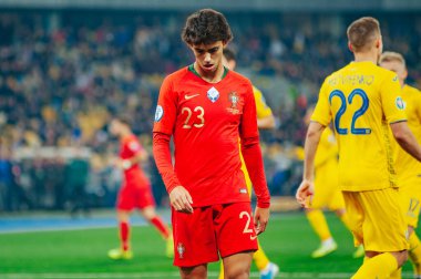 Kyiv, Ukrayna - 14 Ekim 2019: Portekiz milli takımı Joao Felix 'in Ukrayna Olimpiyat Stadyumu' nda oynanan karşılaşma sırasında oynadığı duygusal portresi