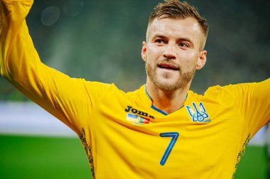 Kyiv, Ukrayna - 14 Ekim 2019: Andrey Yarmolenko Avrupa 2020 Ukrayna - Portekiz Olimpiyat Stadyumu karşılaşmasını kazandı