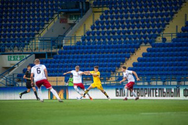 KHARKIV, UKRAINE - 4 Temmuz 2020: Ukrayna Premier Lig Metalisti-1925 - Gornyak-Spor