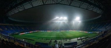 Kharkiv, Ukrayna - 10 Aralık 2019: UEFA Lig şampiyonu Atalanta - Shakhtar maçından önce metalci Arena. Düşük tuşlu fotoğraf