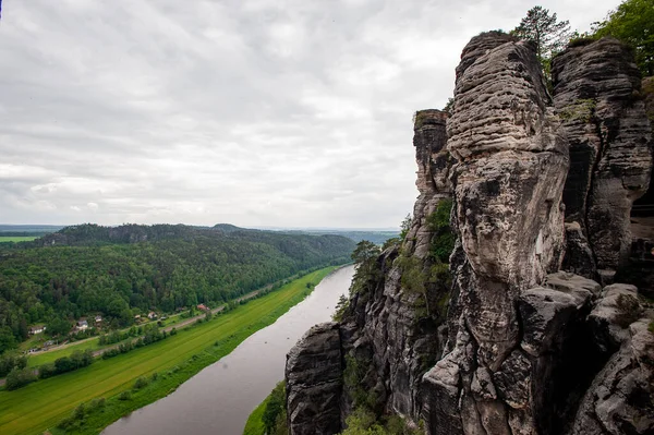 ザクセン スイス国立公園のバステイ川からエルベ川を望む ドイツ — ストック写真