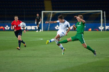 KHARKIV, UKRAINE - 8 Temmuz 2020: Ukrayna Kupası Dinamo Kyiv - Vorskla Metalist Stadyumu 'nda oynanan karşılaşmada profesyonel futbolcu Carlos de Pena