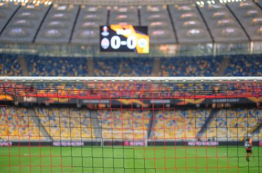 KHARKIV, UKRAINE - 5 Ağustos 2020: Ulusal Olimpiyat Spor Kompleksi. NSC OLMPIYSKIY. Halka açık etkinliklere izin var. CV salgını sırasında Avrupa sporu.