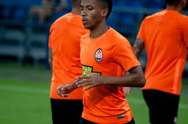 Gelsenkirchen, Almanya - 11 Ağustos 2020: Marcos Antonio, League Europa Shakhtar vs Basel 'in futbol maçında. Halka açık etkinliklere izin var. CV salgını sırasında Avrupa sporu.