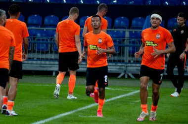 Gelsenkirchen, Almanya - 11 Ağustos 2020: Marcos Antonio, League Europa Shakhtar vs Basel 'in futbol maçında. Halka açık etkinliklere izin var. CV salgını sırasında Avrupa sporu.
