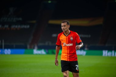 Gelsenkirchen, Almanya - 11 Ağustos 2020: Lig Europa Shakhtar - Basel maçında Alan Patrick. Halka açık etkinliklere izin var. CV salgını sırasında Avrupa sporu.