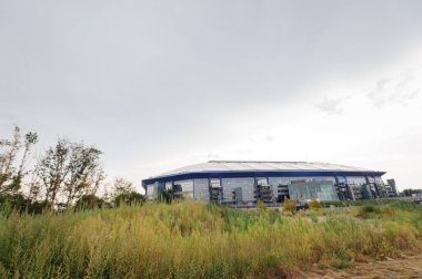 Gelsenkirchen, Almanya - 11 Ağustos 2020: Avrupa Ligi maçından önce Ventils Arena veya Schalke 04 stadyumu. Halka açık etkinliklere izin var. CV salgını sırasında Avrupa sporu.