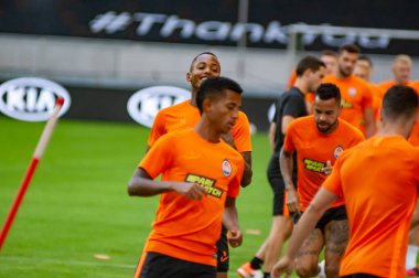 Düsseldorf, Almanya - 16 Ağustos 2020: Marcos Antonio 'nun FC Shakhtar Donetsk oyuncularının ön antrenman fotoğrafları.