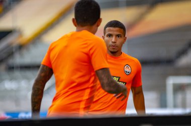 Düsseldorf, Almanya - 16 Ağustos 2020: Maquinios Sipriano 'nun FC Shakhtar Donetsk oyuncularının ön antrenman fotoğrafları.