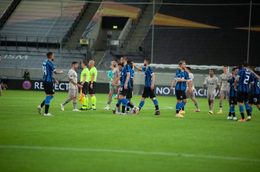DÜKSELDORF, GERMANY - 17 AĞUSTOS 2020: Düsseldorf 'taki Esprit Arena Spor Kompleksi' nde oynanan UEFA Avrupa Ligi Shakhtar - Inter maçı. 