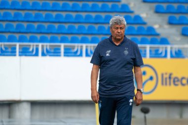 KYIV, UKRAINE - 21 Ağustos 2020: Mircea Lucescu Dinamo Kyiv 'in teknik direktörü