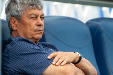KYIV, UKRAINE - 21 Ağustos 2020: Mircea Lucescu Dinamo Kyiv 'in teknik direktörü