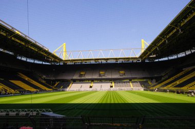 DORTMUND, ALMANY - 12 AĞUSTOS 2020 İduna Park Sinyali. Borussia Dortmund futbol stadyumu