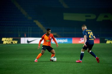 Kharkiv, Ukrayna - 4 Mart 2020: Tete, Shakhtar Donetsk 'in orta saha oyuncusu UPL Shakhtar - Dnipro-1