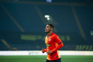 Kharkiv, Ukrayna - 4 Mart 2020: Tete, Shakhtar Donetsk 'in orta saha oyuncusu UPL Shakhtar - Dnipro-1