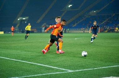 Kharkiv, Ukrayna - 4 Mart 2020: Tete, Shakhtar Donetsk 'in orta saha oyuncusu UPL Shakhtar - Dnipro-1